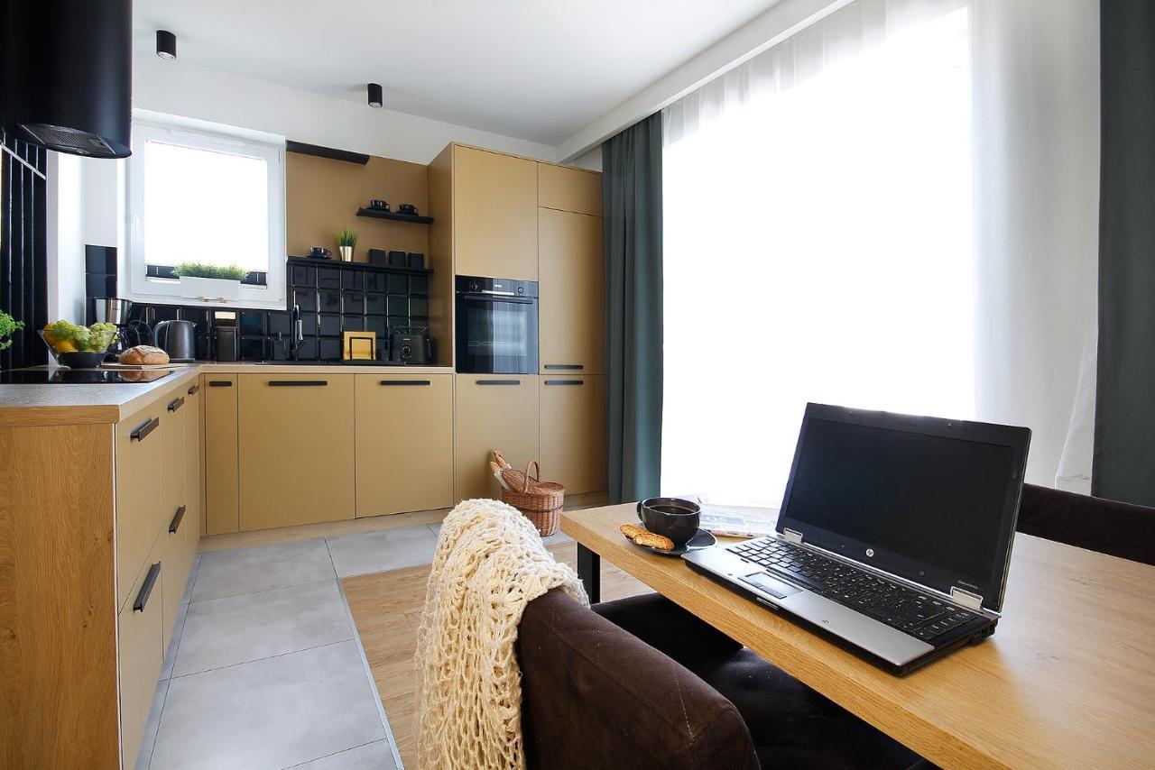 W&K Apartments - Gold Suite - Faktura Vat, Parking Кошалин Экстерьер фото
